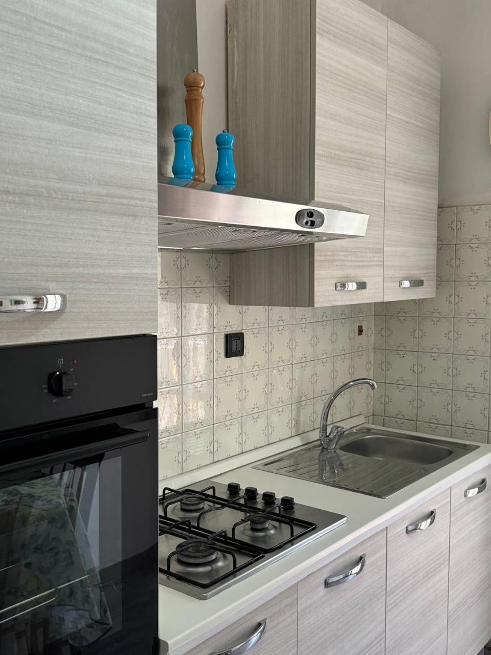 Zai Fiera Flat - 10 Min To Center With Private Parking